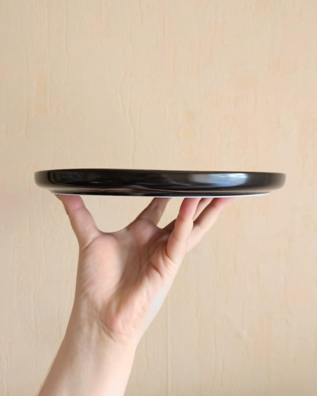 Juoda lėkštė su blizgiomis gijų imitacijomis (Ø 25 cm) - , namai ir interjeras