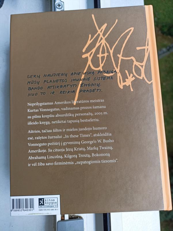 Žmogus be tėvynės - Kurt Vonnegut, knyga 4