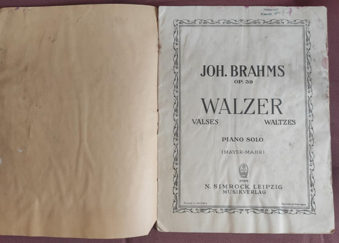 Walzer. Piano solo - Johannes Brahms, knyga 3