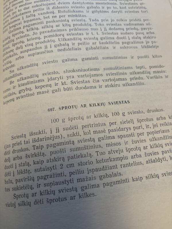 Valgių gaminimas - E. DRĄSUTIENĖ , O.RADAITIENĖ, E.STARKIENĖ ,A. ŠLIŽIENĖ, knyga 4