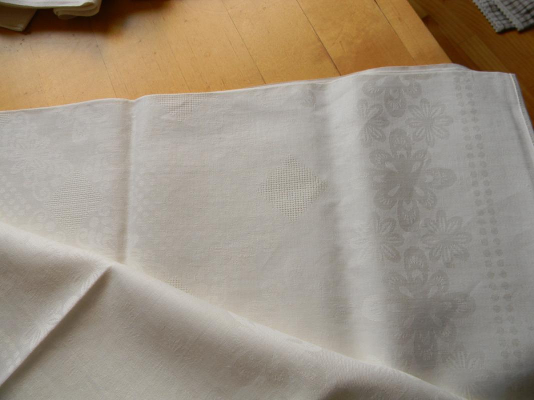 baltos staltieses - , namai ir interjeras 2