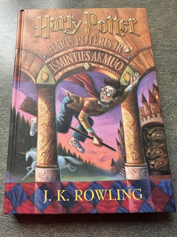 Haris Poteris ir Išminties akmuo - Rowling J. K., knyga 3
