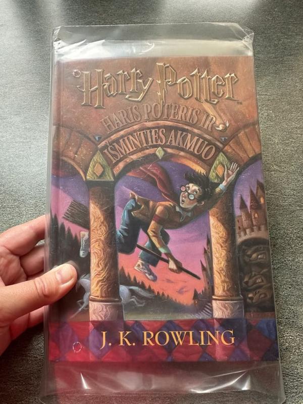 Haris Poteris ir Išminties akmuo - Rowling J. K., knyga 2