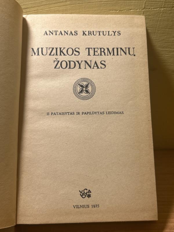 Muzikos terminų žodynas - Antanas Krutulys, knyga 4