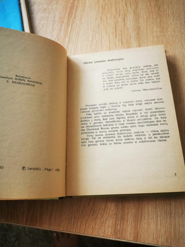 Šimtas etikos mįslių - Uzdila Juozas, knyga 5