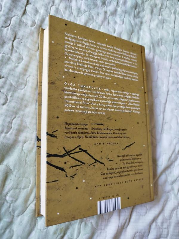 Varyk savo arklą per mirusiųjų kaulus - Olga Tokarczuk, knyga 6