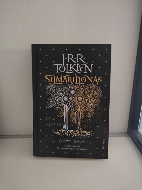Silmariljonas - J. R. R. Tolkien, knyga 2