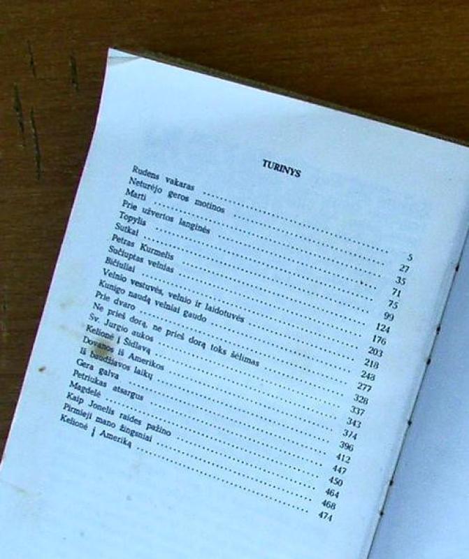 Prie užvertos langinės - Autorių Kolektyvas, knyga 3