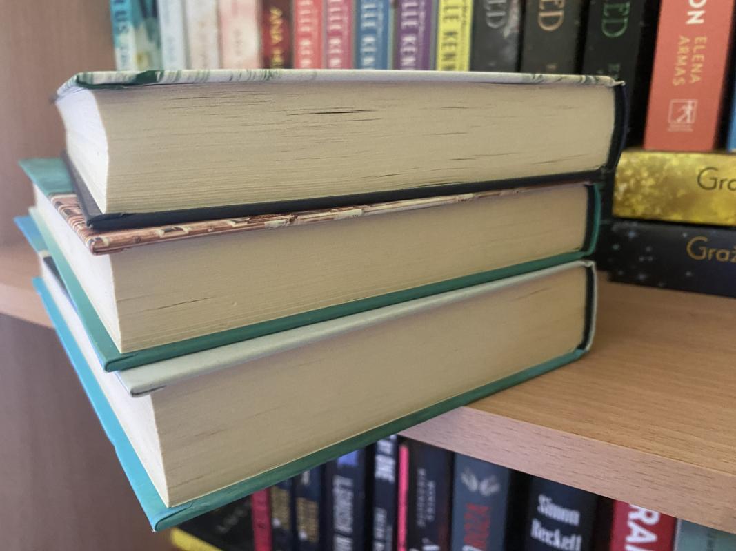 Klasta Sicilijoj - Chloe Esposito, knyga 5