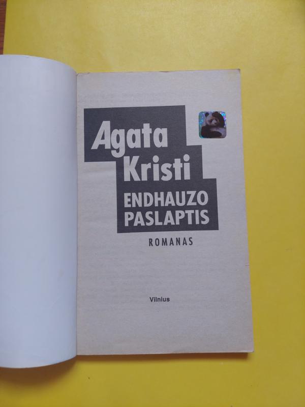 Endhauzo paslaptis - Agatha Christie, knyga 4