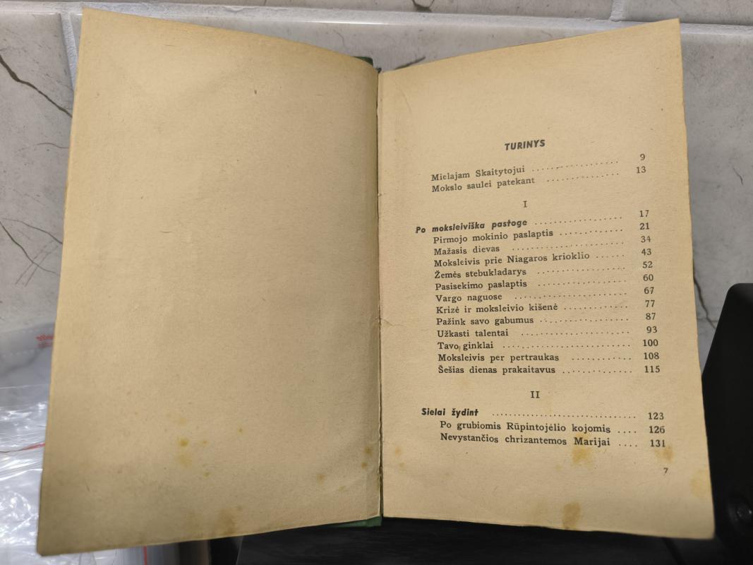 Maršas jaunystei (Knyga jauniesiems jaunuoju gyvenimo keliu) - Kun. Alfonsas Sušinskas, knyga 4