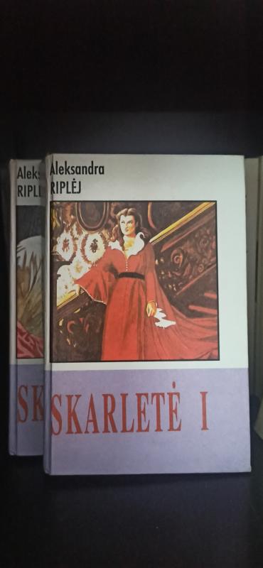 Skarletė (2 knygos) - Aleksandra Riplėj, knyga 2