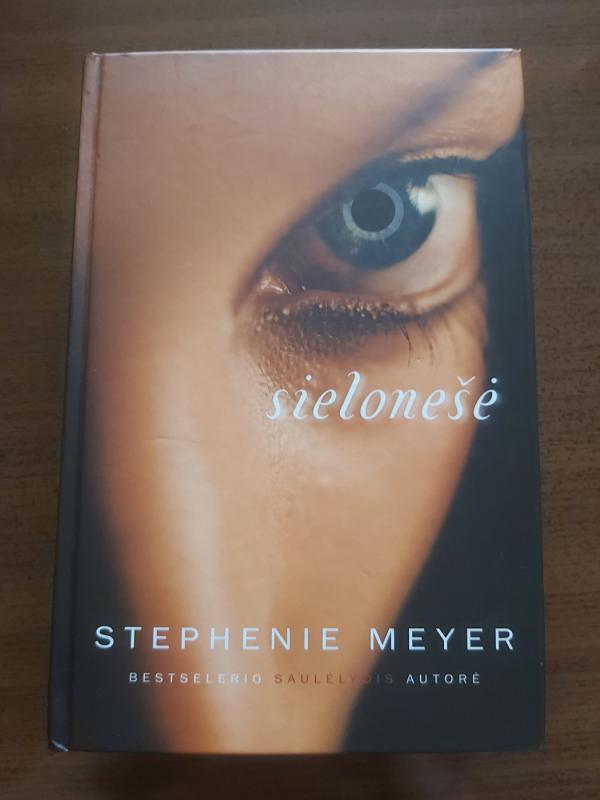 Sielonešė - Stephenie Meyer, knyga 2