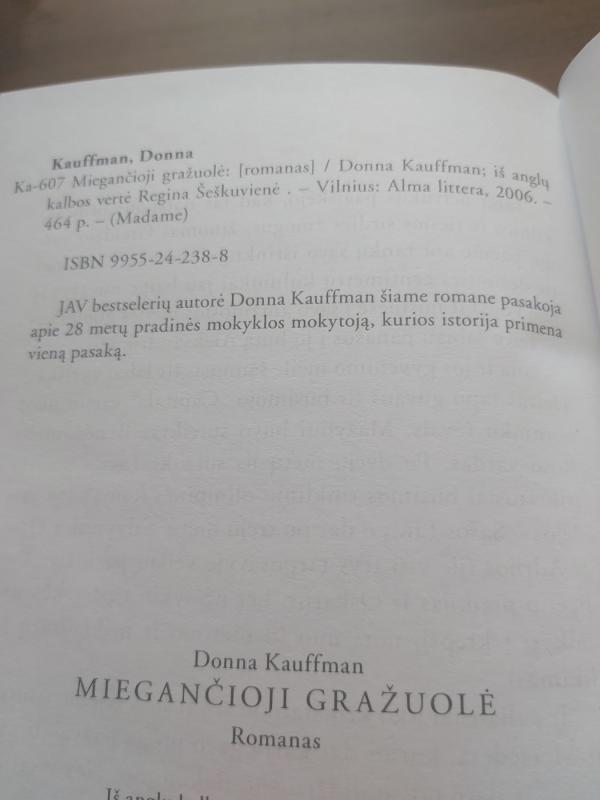 Miegančioji gražuolė - Donna Kauffman, knyga 3