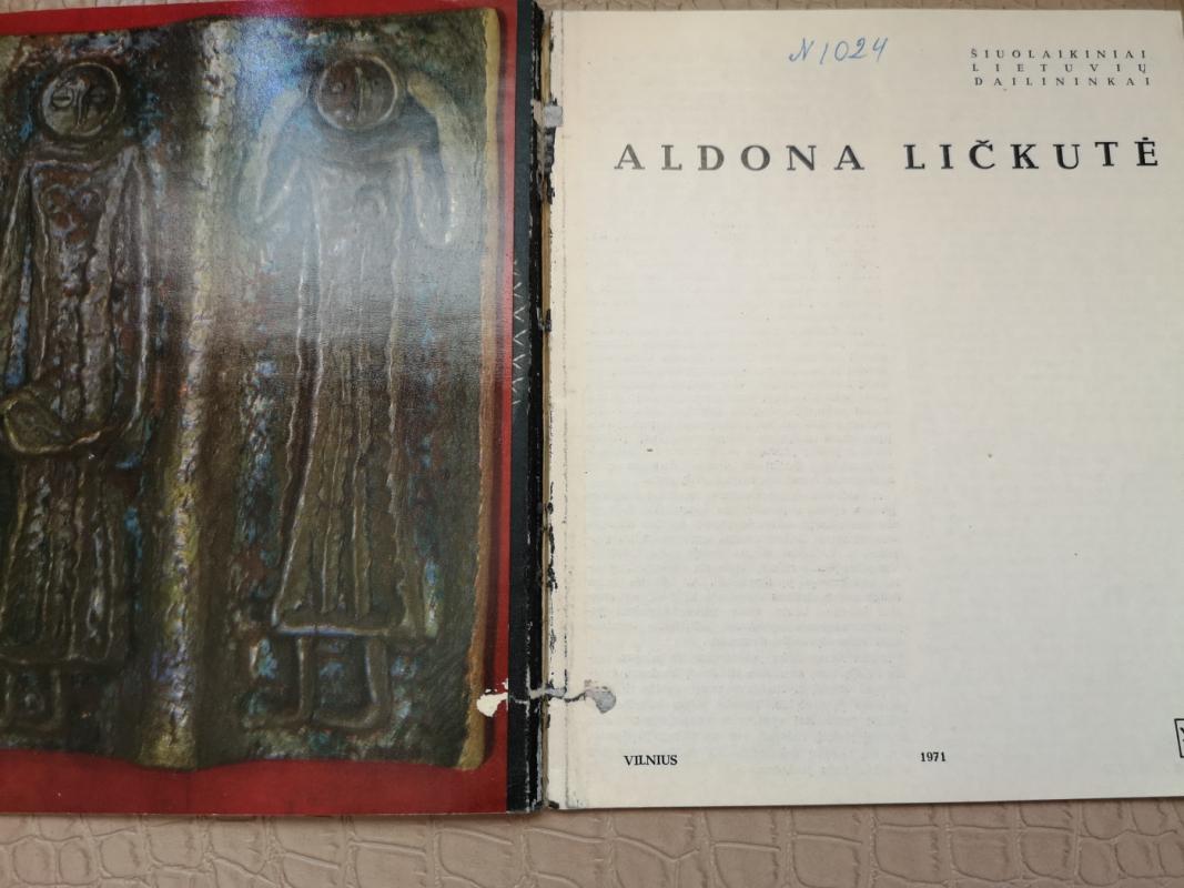 Šiuolaikinai lietuvių dailininkai: Aldona Ličkutė - Autorių Kolektyvas, knyga 4