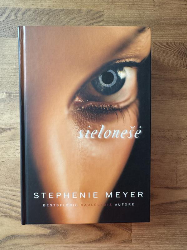 Sielonešė - Stephenie Meyer, knyga 2