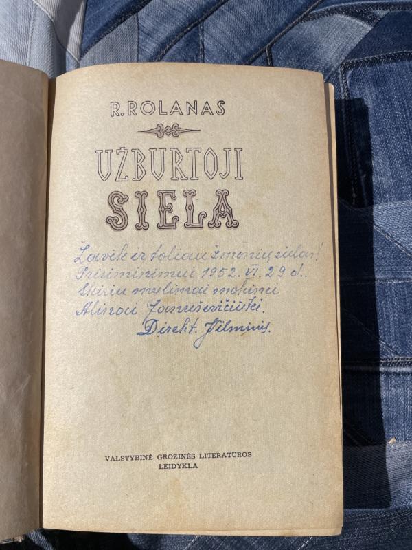 Užburtoji siela - Romenas Rolanas, knyga 3