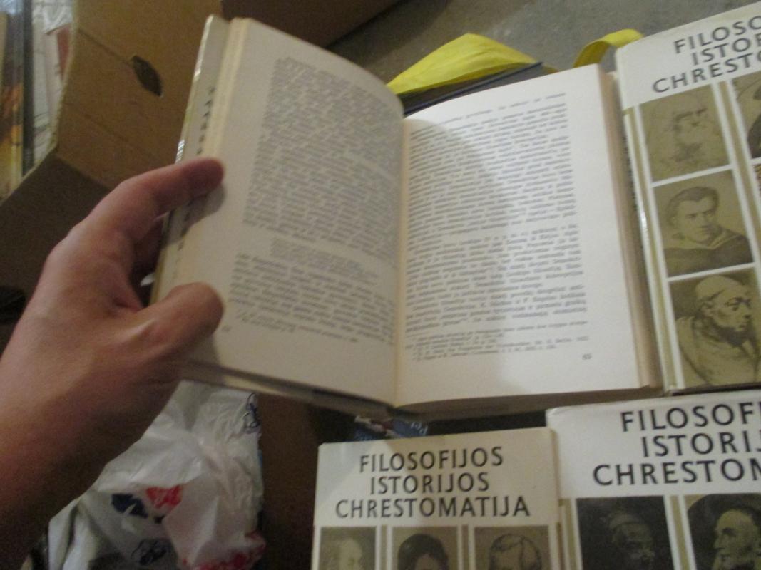 Filosofijos istorijos chrestomatija (5 tomai) - Autorių Kolektyvas, knyga 5