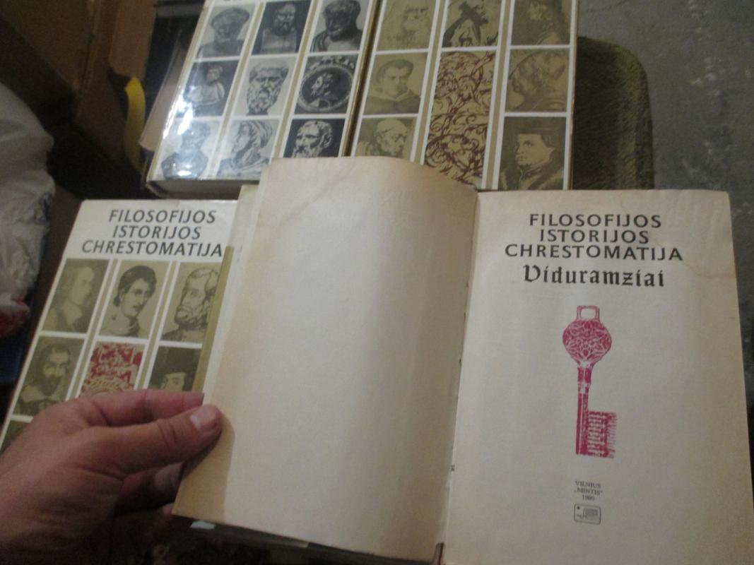 Filosofijos istorijos chrestomatija (5 tomai) - Autorių Kolektyvas, knyga 4