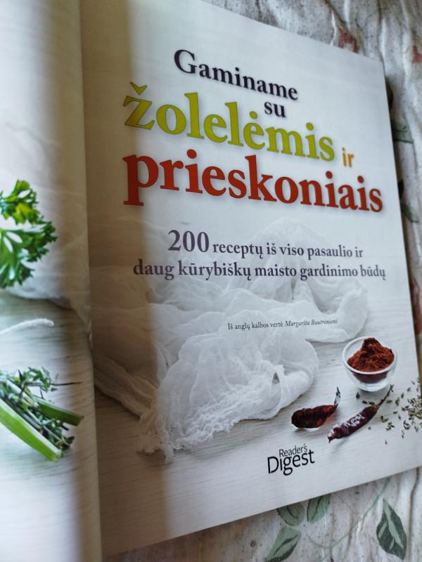 Gaminame su žolelėmis ir prieskoniais - Autorių Kolektyvas, knyga 3