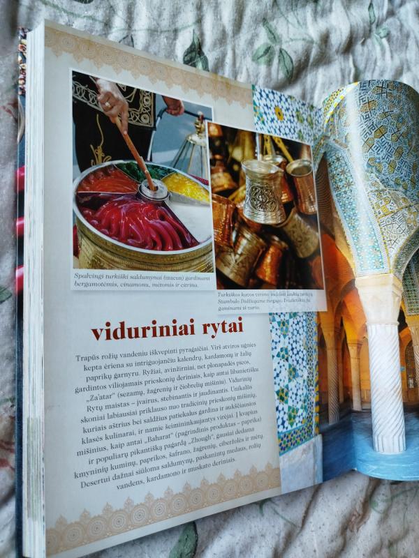 Gaminame su žolelėmis ir prieskoniais - Autorių Kolektyvas, knyga 4