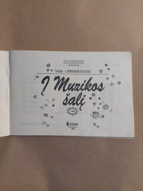 Į muzikos šalį - Vida Umbrasienė, knyga 3