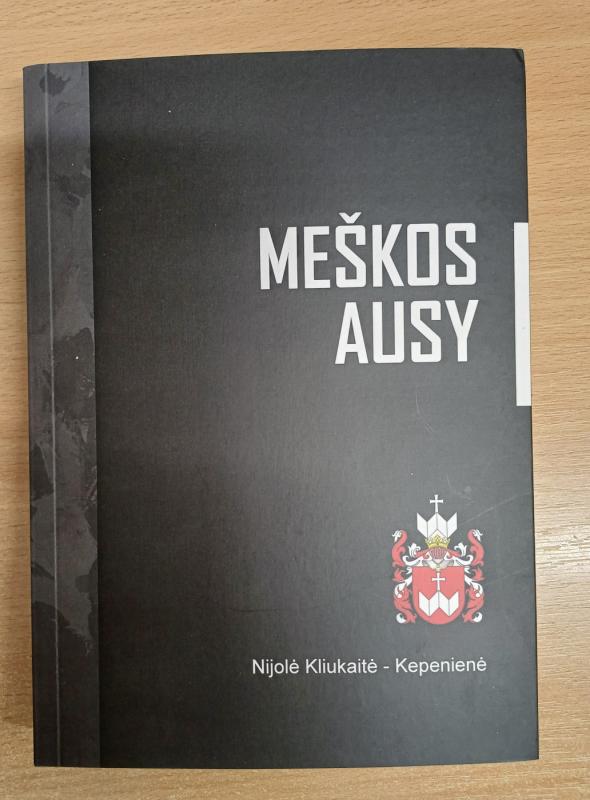 Meškos ausy - Nijolė Kliukaitė-Kepenienė, knyga 2