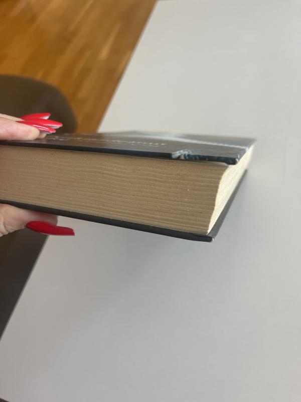 Penkiasdešimt pilkų atspalvių - James E L, knyga 5