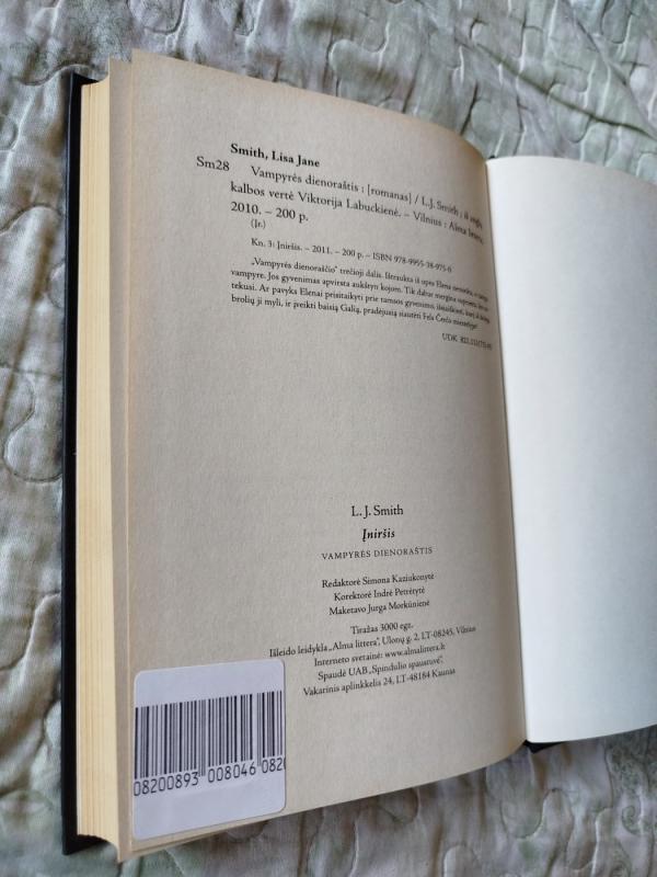 Vampyrės dienoraštis (3-oji knyga). Įniršis - L. J. Smith, knyga 4