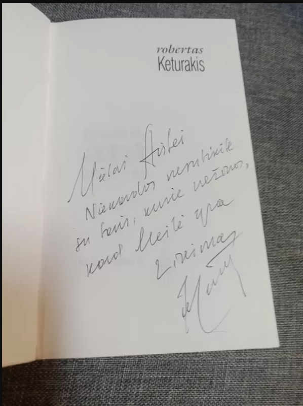 Erškėtrožė ant Santakos delno - Robertas Keturakis, knyga 3