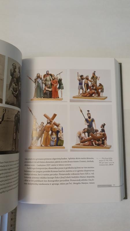 Lietuvos sakralinė dailė - Autorių Kolektyvas, knyga 3