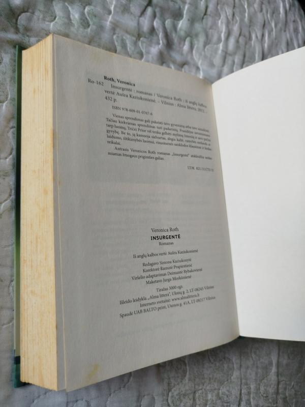 Insurgentė. Antra „Divergentės“ knyga - Veronica Roth, knyga 5