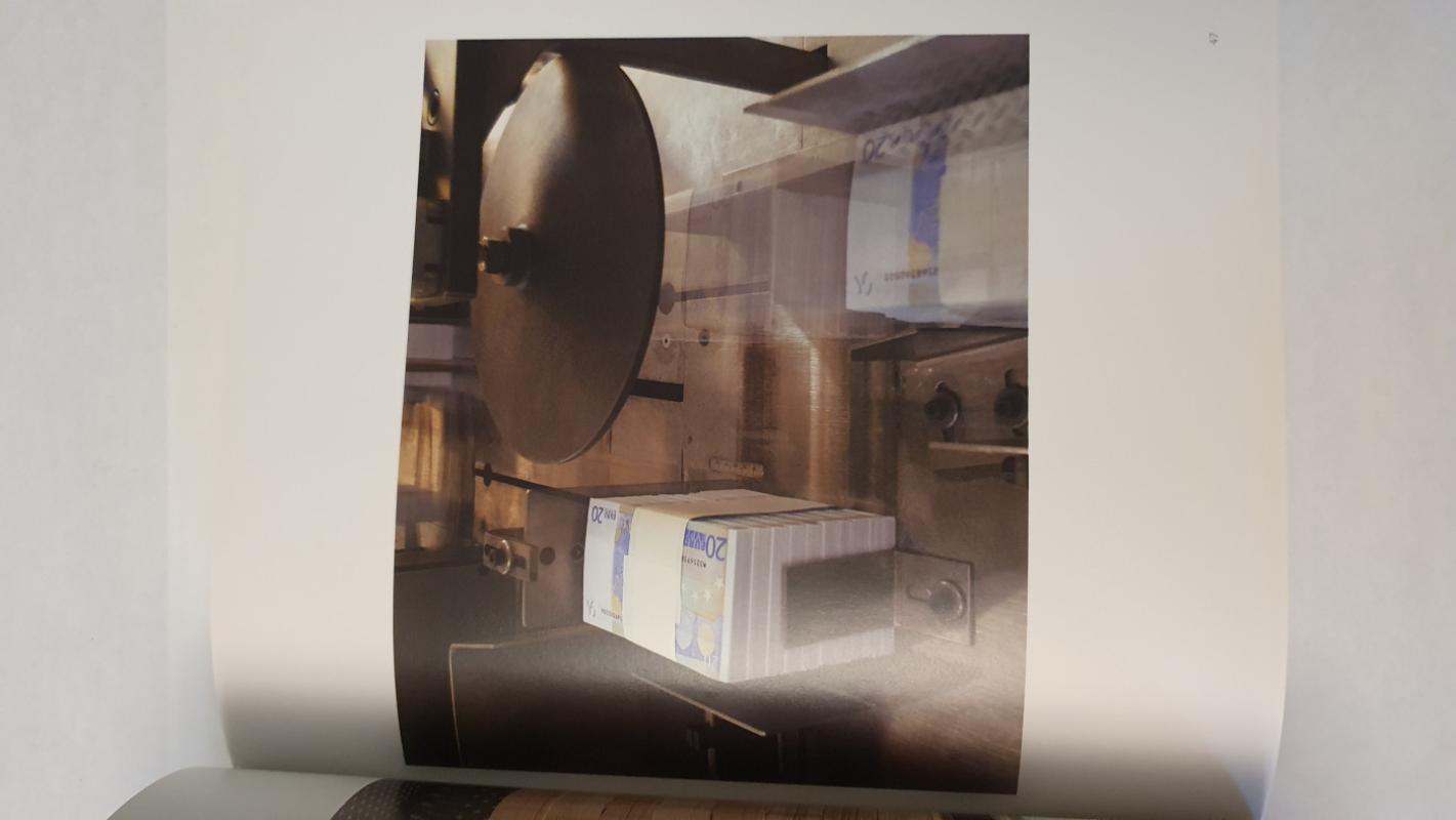 Euro kūrimas. The making of the euro - Claudio Hils, knyga 3