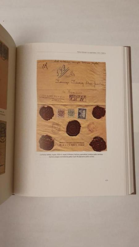 Knygoje „Paštas Lietuvoje 1918–1940 metais: valstybės pašto kūrimas ir veikla, ženklų leidyba. 2 knyga - Vygintas Bubnys (ir kt.), knyga 6