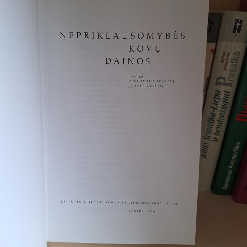 Nepriklausomybės kovų dainos - V. Ivanauskaitė, ir kiti , knyga 3