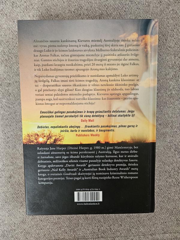 Sausra - Jane Harper, knyga 4