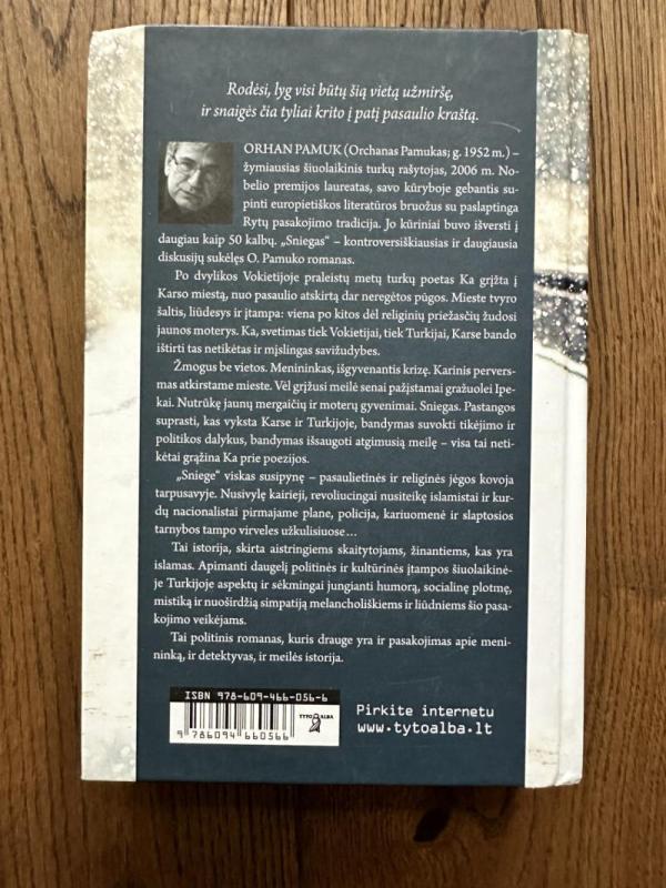 Sniegas - Orhan Pamuk, knyga 3