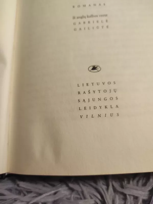 Skelbiamas numeris 49 : romanas - Thomas Pynchon, knyga 3