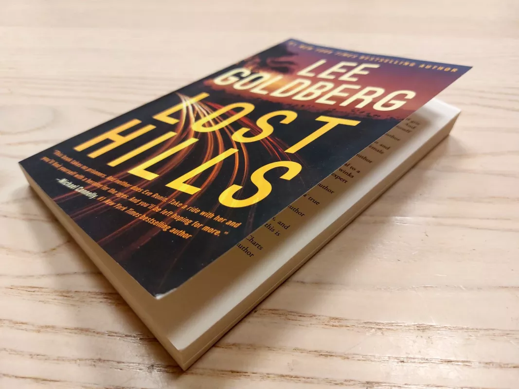 Lost Hills (Eve Ronin) Paperback 2019 by Lee Goldberg - Lee Goldberg, knyga 5