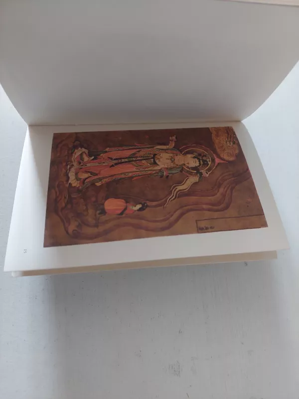 Kinų menas (lenkų k.) - Autorių kolektyvas Barbara Cartland, knyga 4