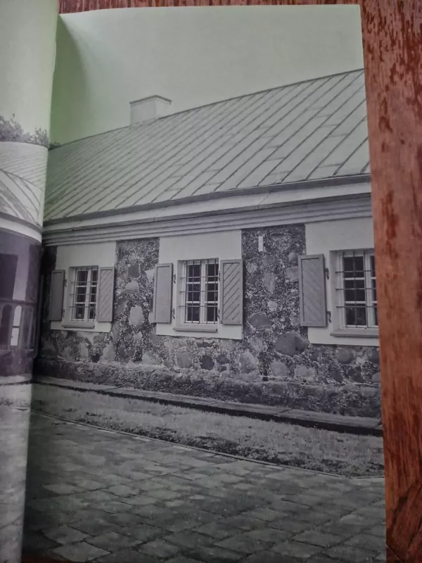 Naisių vainikas: antologija - Autorių Kolektyvas, knyga 4