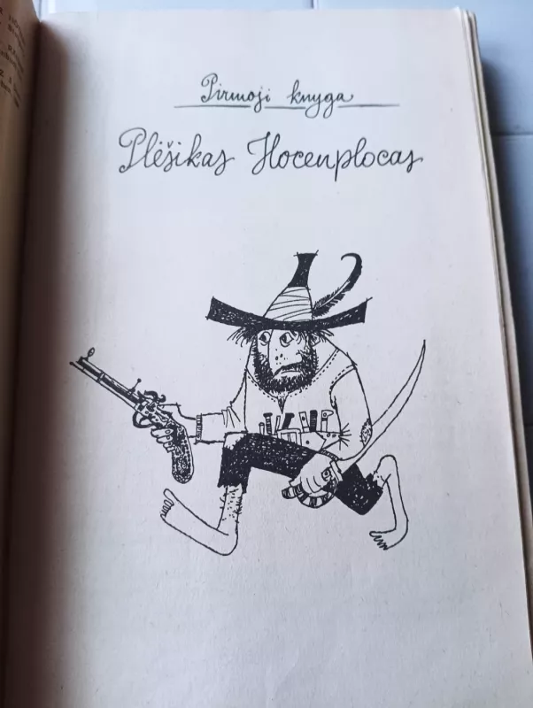 Plėšikas Hocenplocas - Otfrydas Proisleris, knyga 3