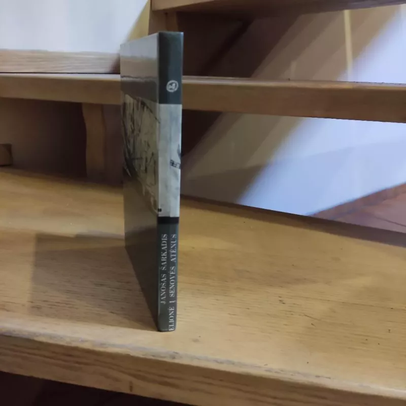 Kelionė į senovės Atėnus - Janošas Šarkadis, knyga 4