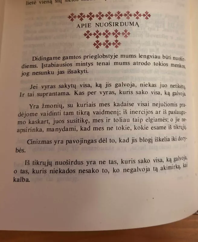 Esė - Andre Morua, knyga 3