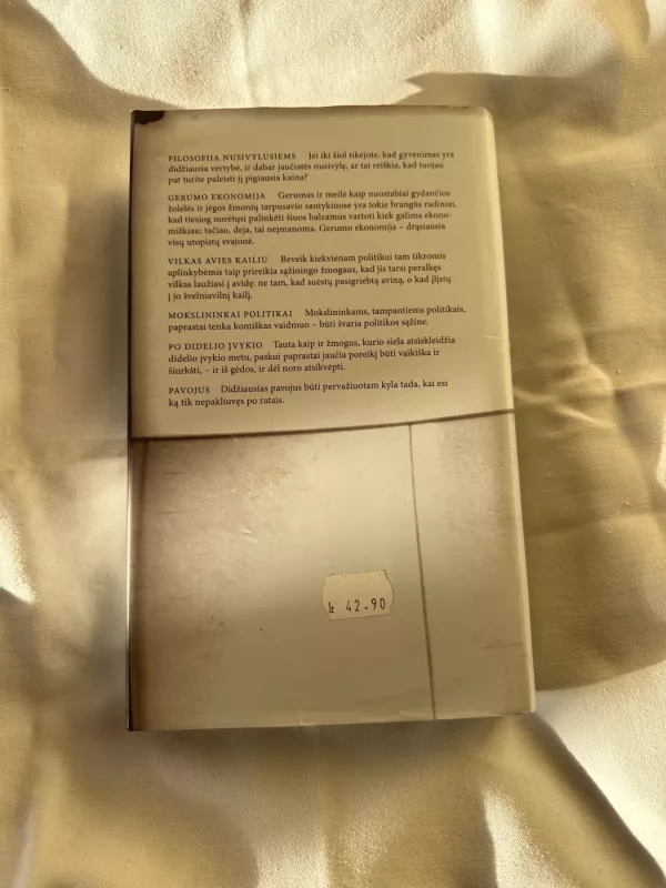 Žmogiška, pernelyg žmogiška: knyga laisviems protams - Friedrich Nietzsche, knyga 3