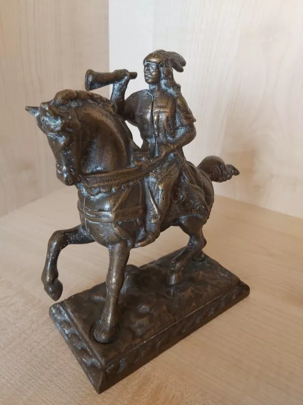 Raitelis su trimitu - , namai ir interjeras 4