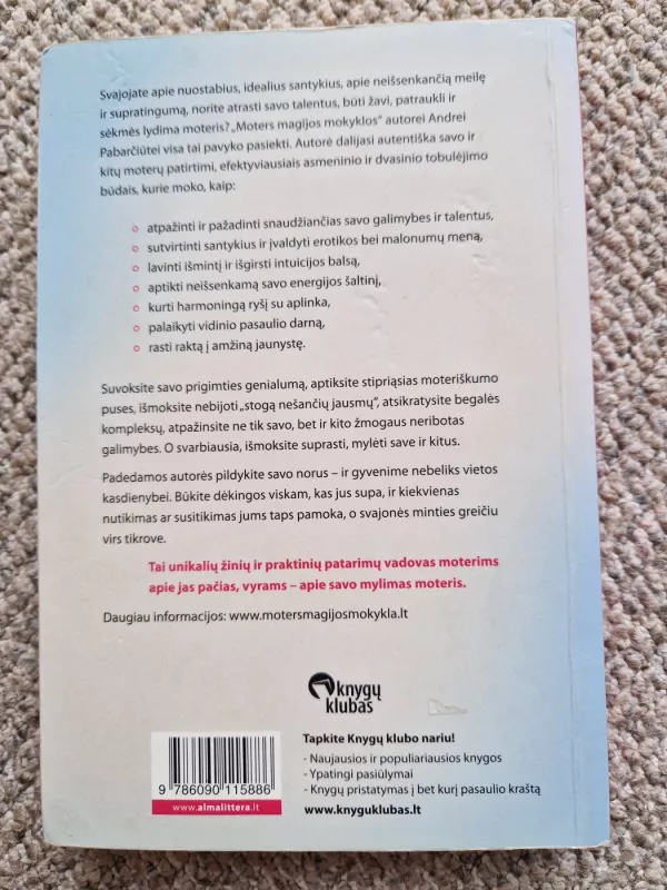 Moters magijos mokykla - Pabarčiūtė Andrė, knyga 4