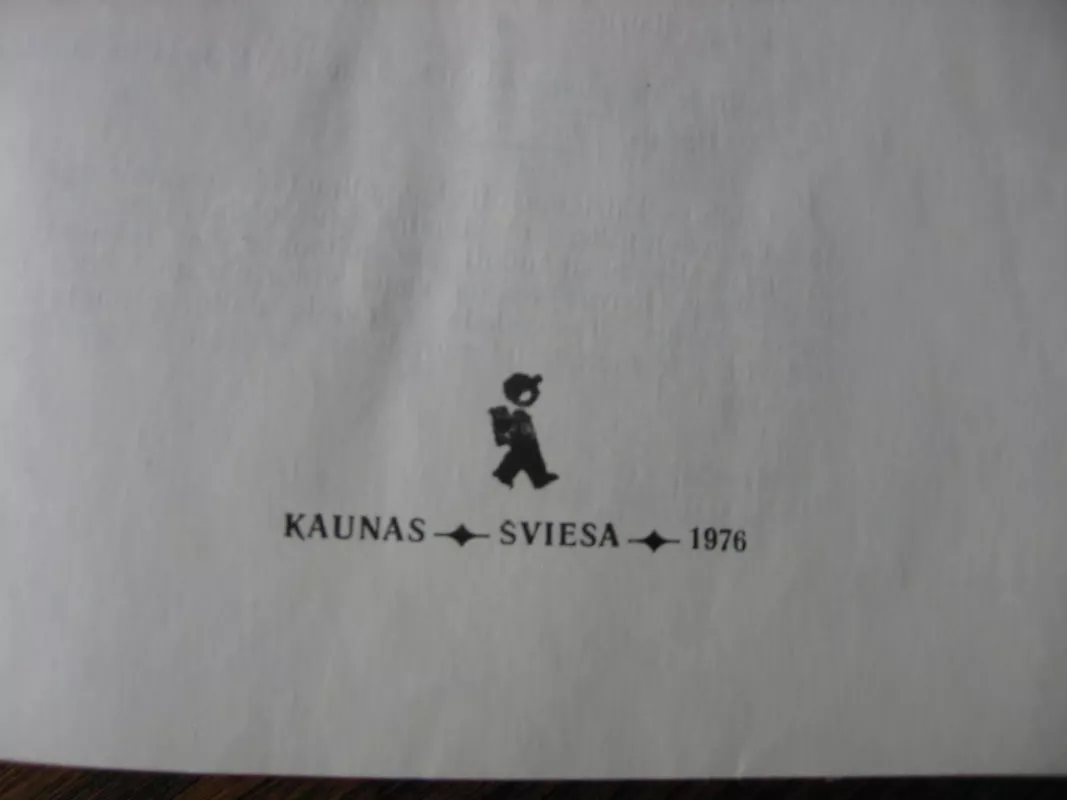 Olimpiadinis fizikos uždavinynas - Autorių grupė, knyga 3