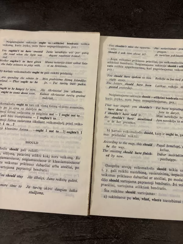 Anglų kalbos gramatika - L.Pažūsis, G.Rosinienė, U.Žemaitienė, knyga 4