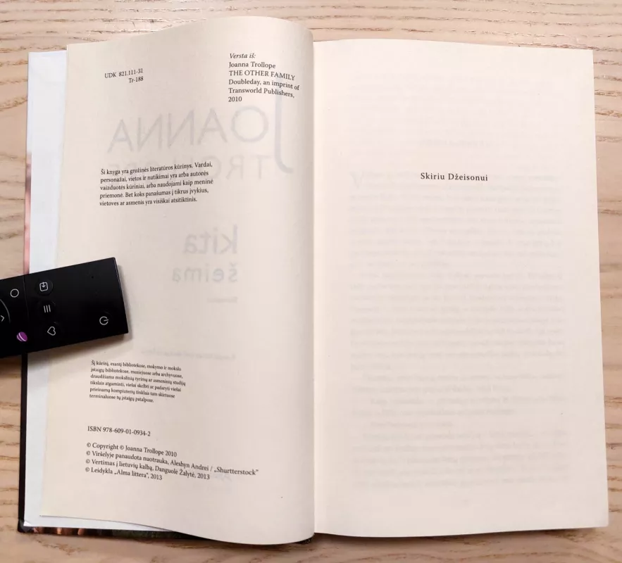 Kita šeima - Joanna Trollope, knyga 3